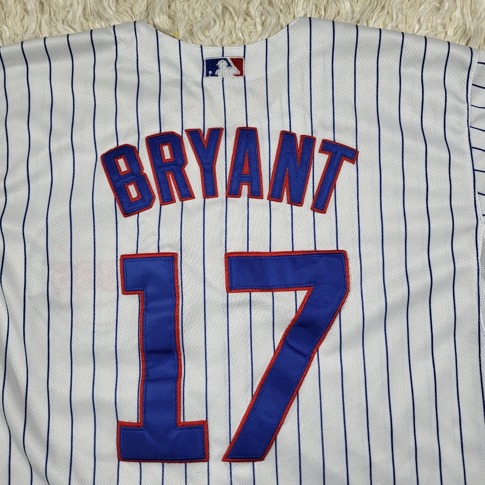 Chicago Cubs Majestic Jersey Kris Bryant #17 Short Sleeve Size 44 - Picture 11 of 15